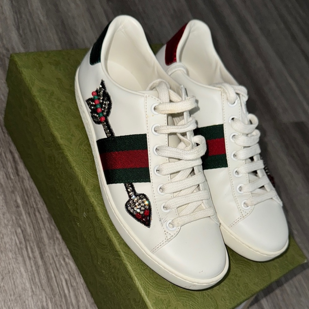 Gucci White and Red Sneakers